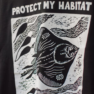 Maugean skate black organic t-shirt